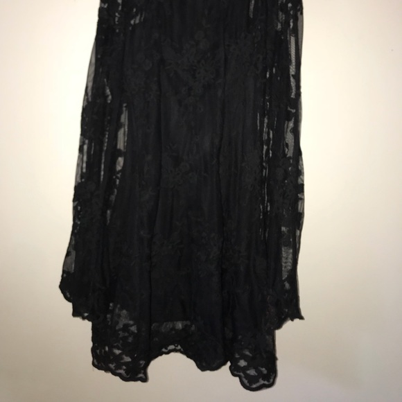 Lace mini dress - Picture 7 of 8